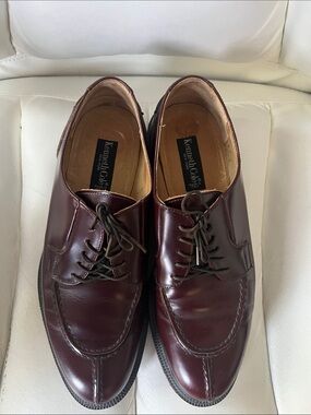 Kenneth Cole Men's Burgundy Leather Lace-Up Oxfords